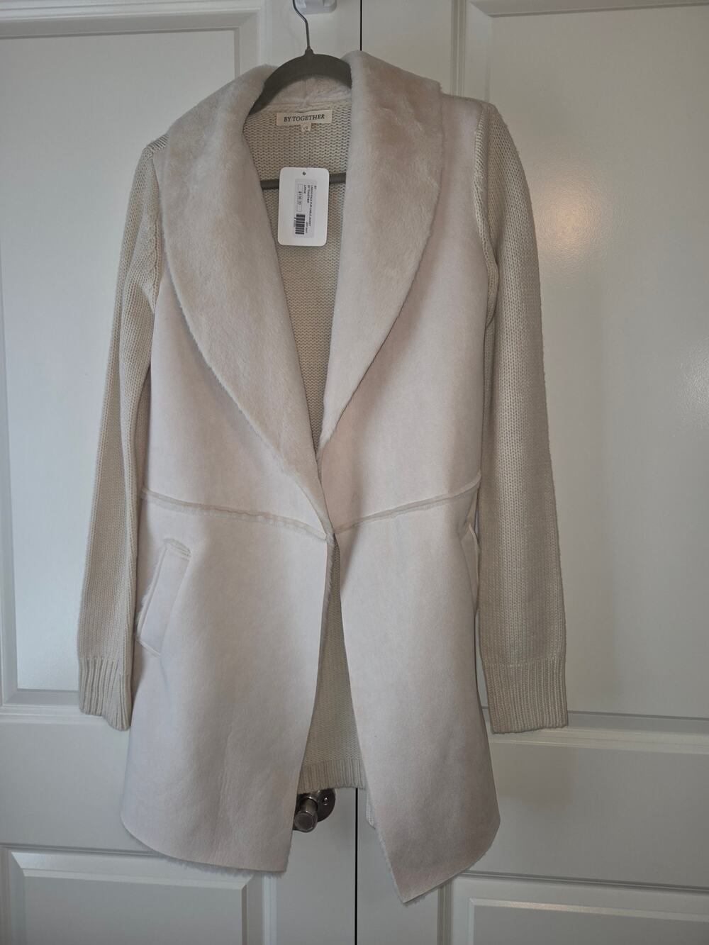 By Together Faux Fur Collar Cable Jacket Sweater Off-White Size L NWT